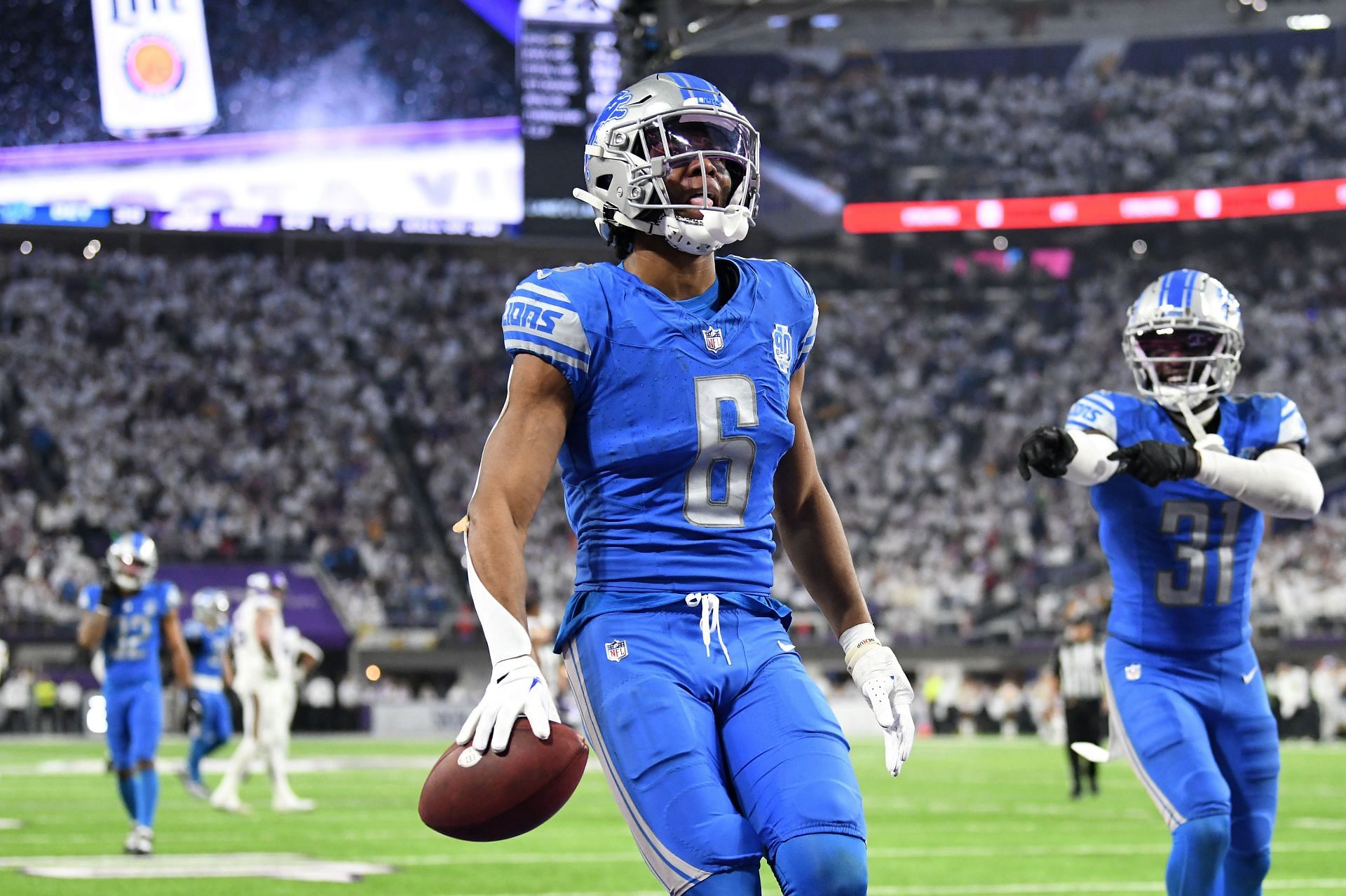 Will the Lions host a playoff game? All about Detroit