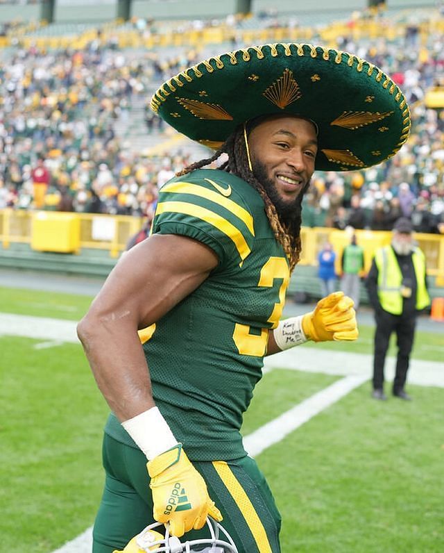 Aaron Jones with the Packers - Image courtesy - Aaron Jones&rsquo; Instagram