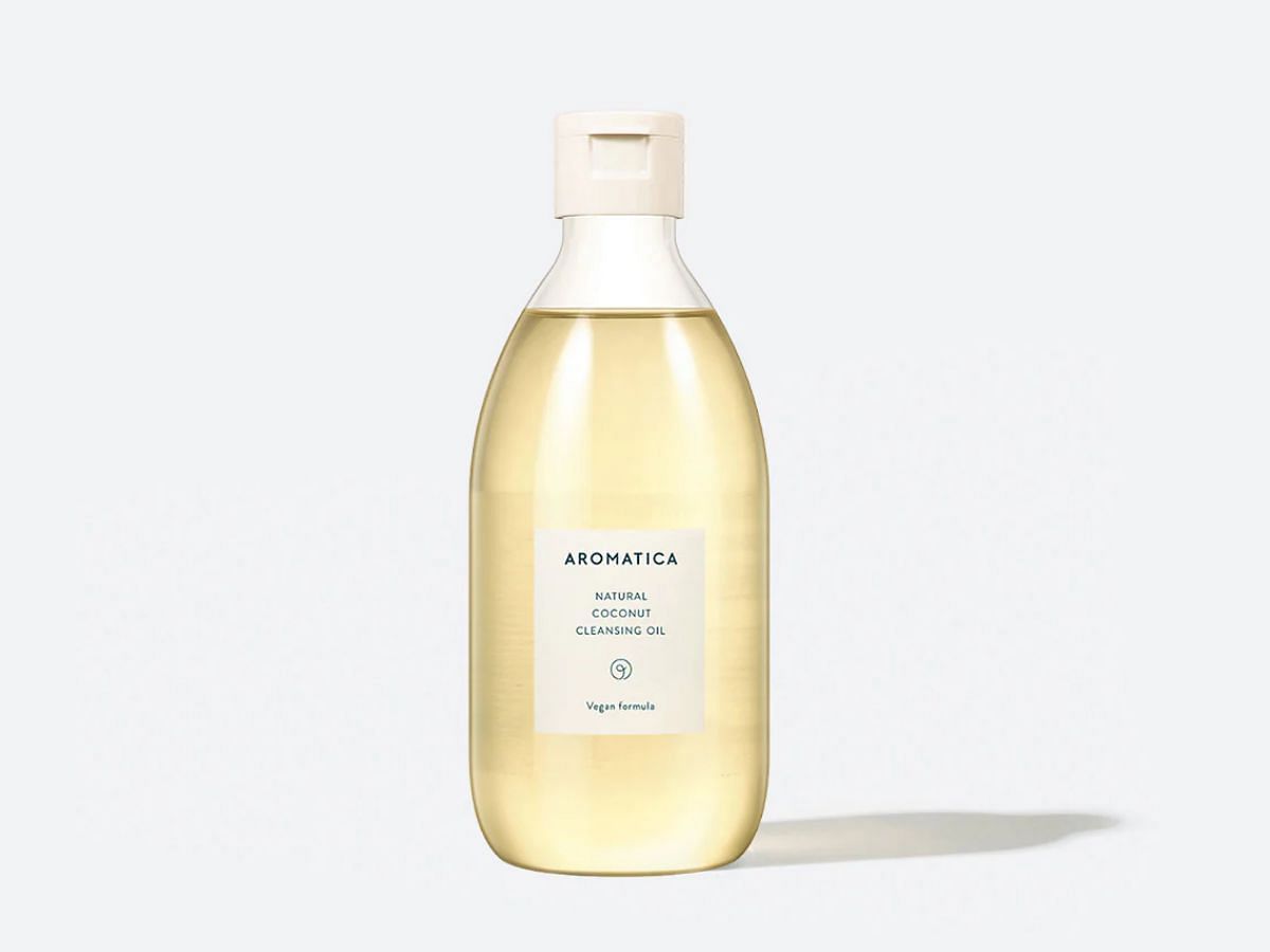 Aromatic Natural Coconut Cleansing Oil (Source: Peach and Lily)
