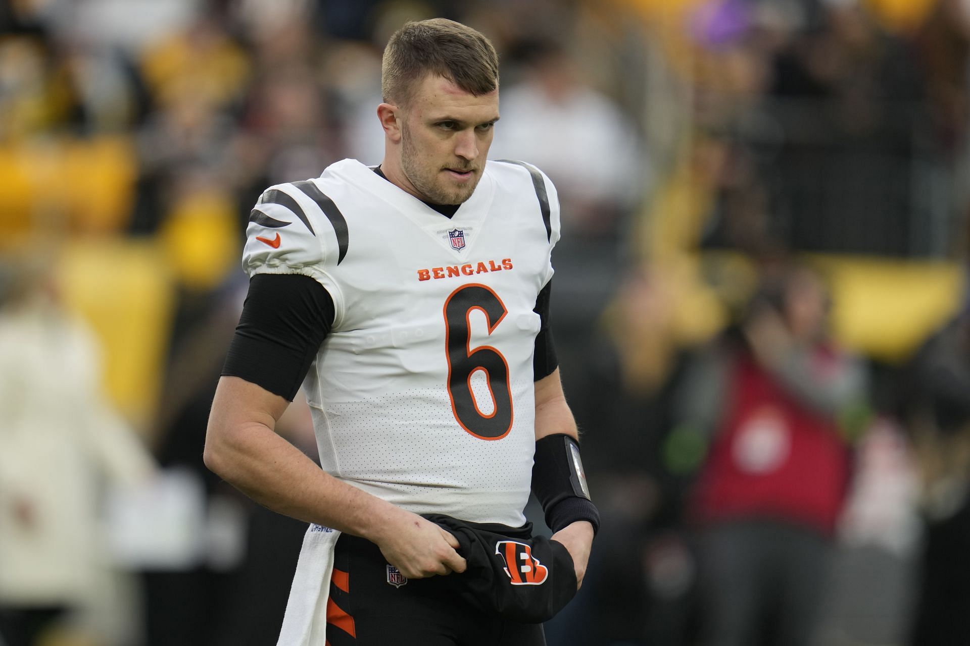 Jake Browning at Cincinnati Pittsburgh Football