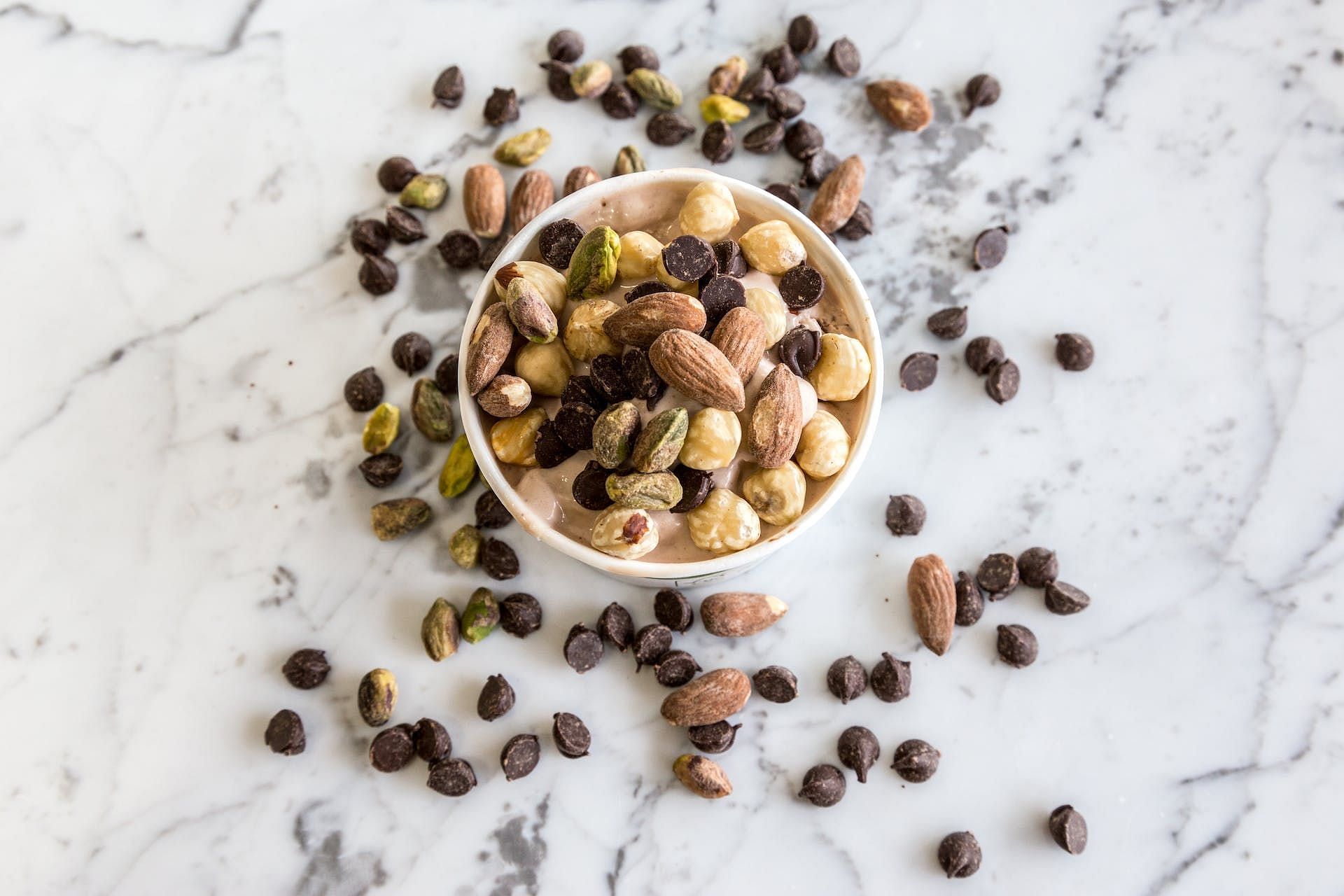 Consuming nuts can improve mood. (Image via Pexels/David Disponett)