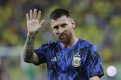 "We weren't allowed to touch him in training" - Former Barcelona star reveals how it was training with Lionel Messi