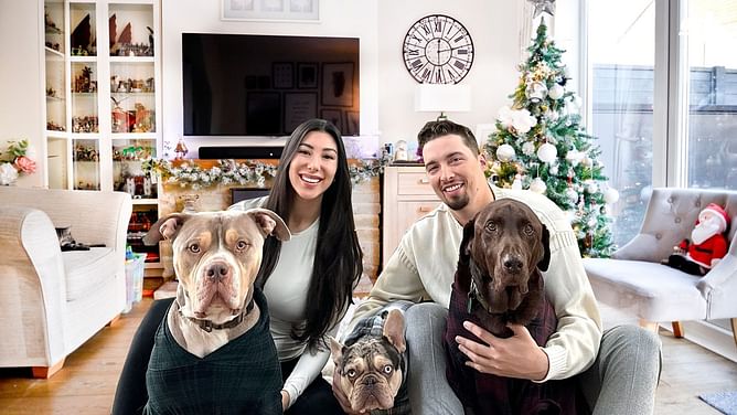 Blake Snell and girlfriend Haeley Mar spread Christmas cheer with paw-fect snap featuring their 3 fur buddies