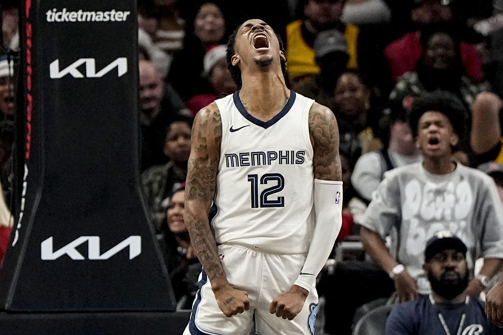 Fans go speechless after Ja Morant gets Player of the Year honors