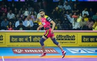 Bharat of Bengaluru Bulls (Credits: Bengaluru Bulls) Maninder Singh of Bengal Warriors (credits: PKL)