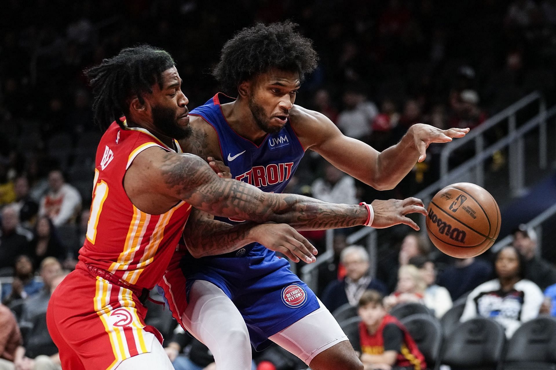 Fans react to Detroit Pistons stars charitable acts
