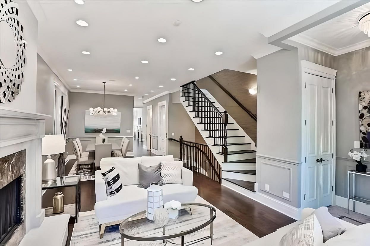 Kimbrel&#039;s rented Lakeview mansion (Image credit: Redfin real estate agent)