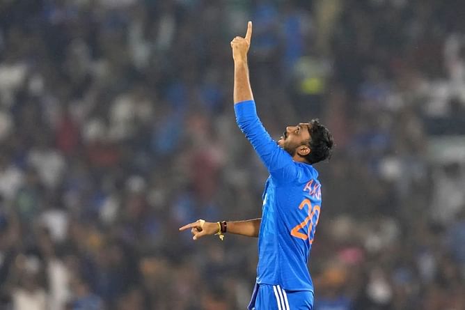 "Axar Patel is a bit unlucky in terms of not getting enough opportunities" - Abhinav Mukund lauds spinner's spell in 4th IND vs AUS T20I