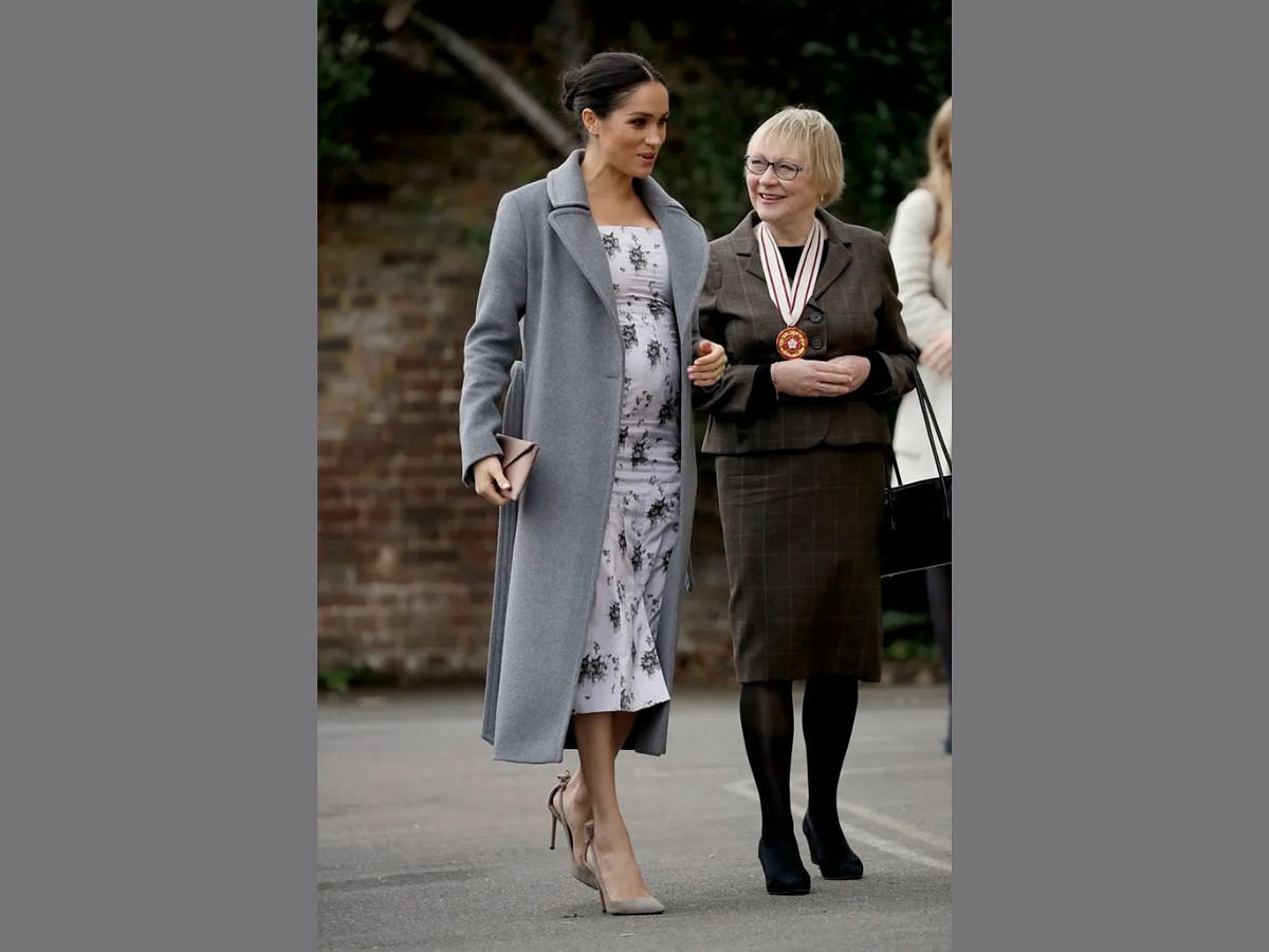 Megan Markle in Floral Dress ( Image via Pinterest/ thecelebritycastle)