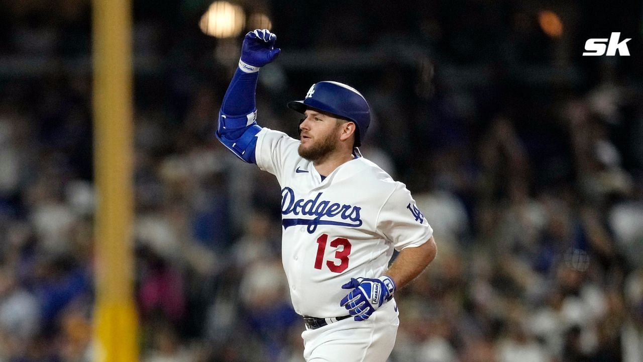 Take a look inside Max Muncy