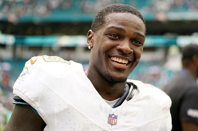 De'Von Achane injury update: Latest on Dolphins RB for Week 17 Fantasy Football