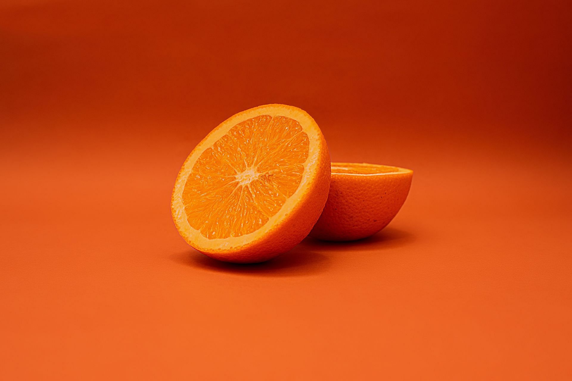 Orange Seed Oil (Image via Unsplash/Danilo Alvesd)