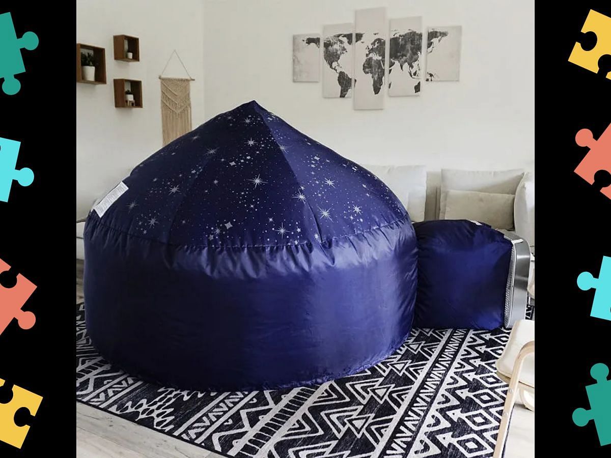 Christmas Gifts: Starry Night Air Fort (Image via Amazon)