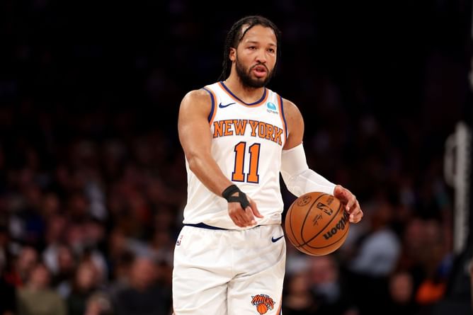 5 records Jalen Brunson broke in monumental win over Kevin Durant and Suns
