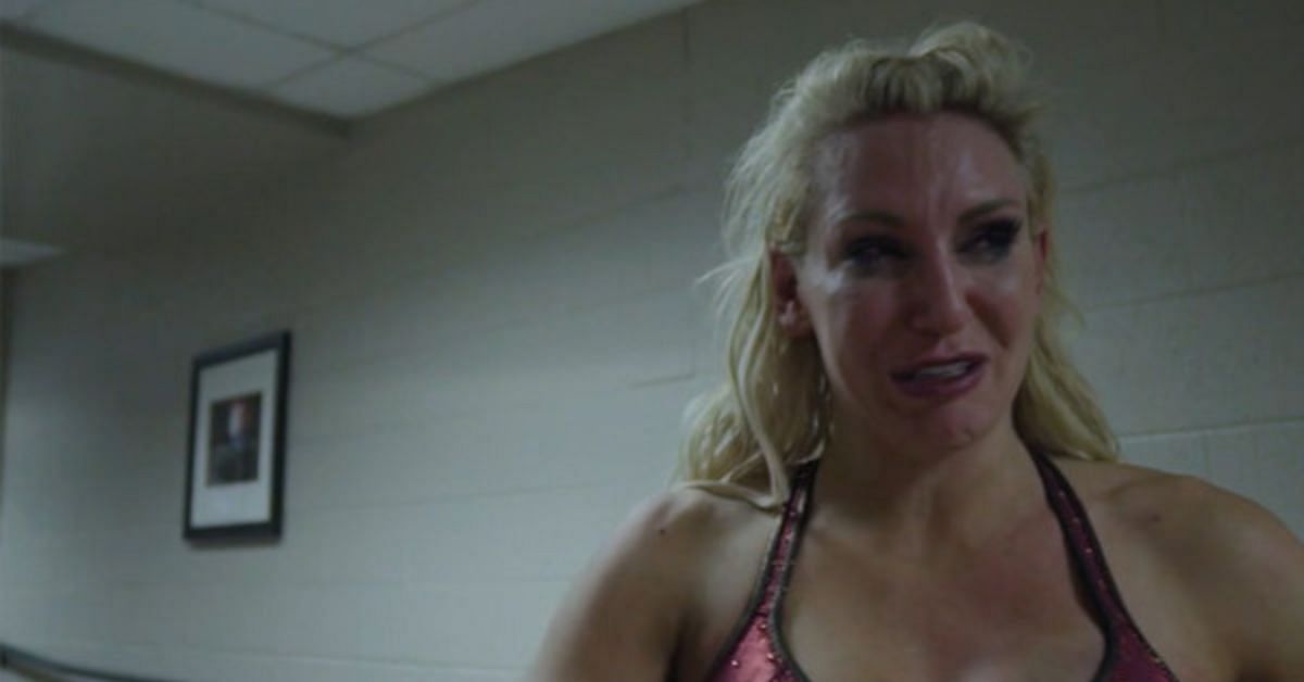 Charlotte Flair was in a scary spot on SmackDown