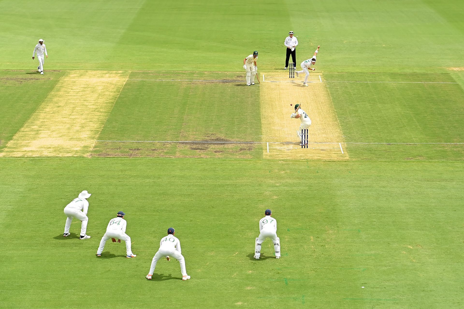South Africa having many slips should be a common occurence during the Test series.