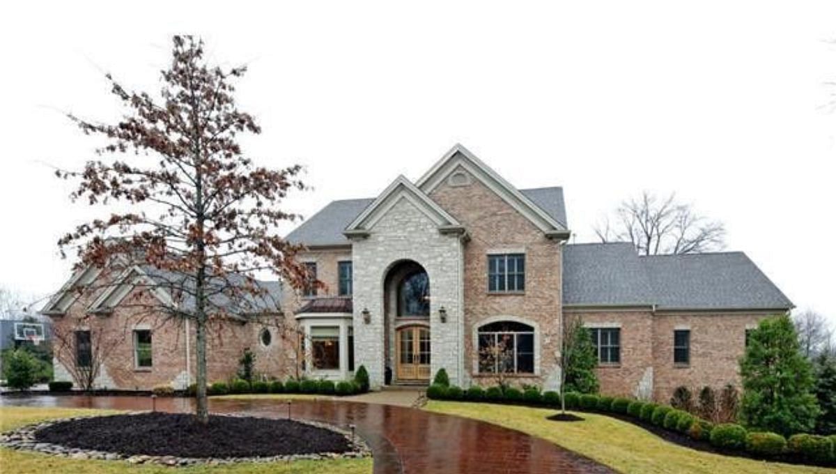 Yadier Molina's Missouri mansion (credits: realtor.com)