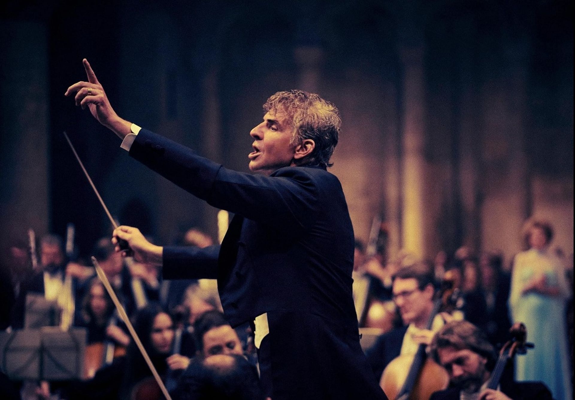 Bradley Cooper as Leonard Bernstein in Maestro (Image via IMDb)