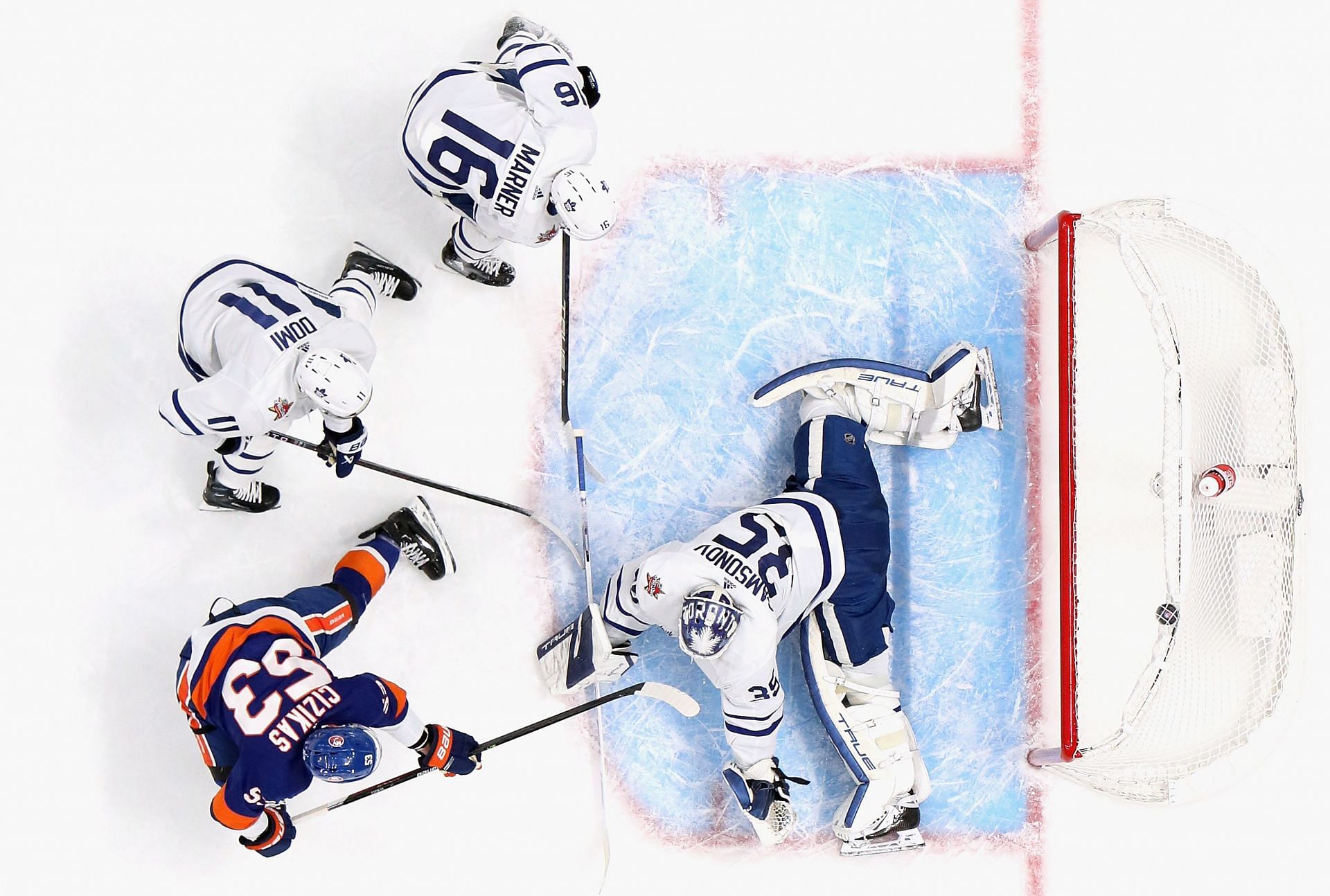 Toronto Maple Leafs v New York Islanders