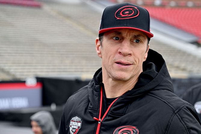 Rod Brind'Amour publicly criticizes certain Hurricanes players after third-period collapse loss to Flames