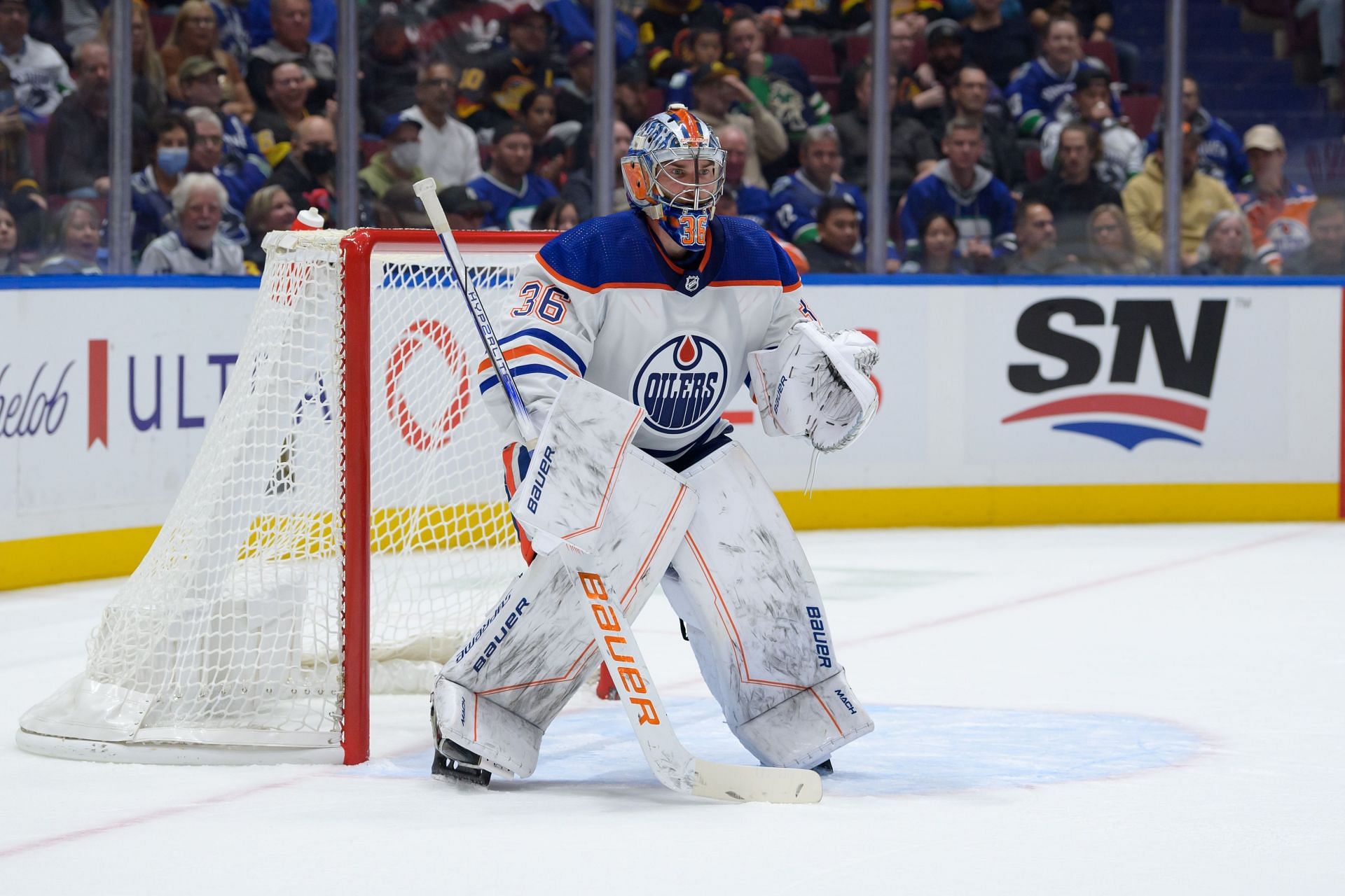 Edmonton Oilers v Vancouver Canucks