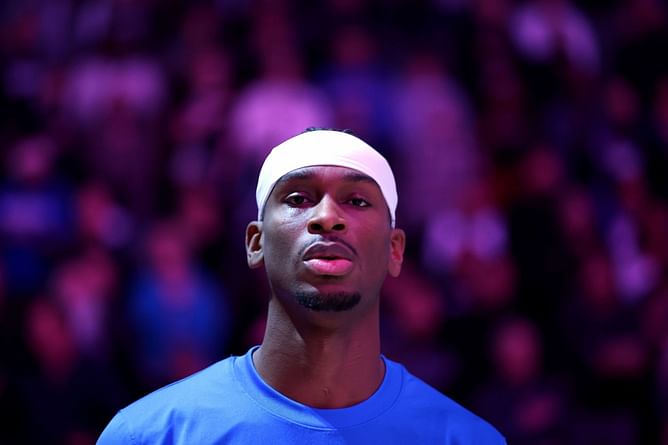 Shai Gilgeous-Alexander is in giving spirits, takes 15 kids for $500 shopping spree