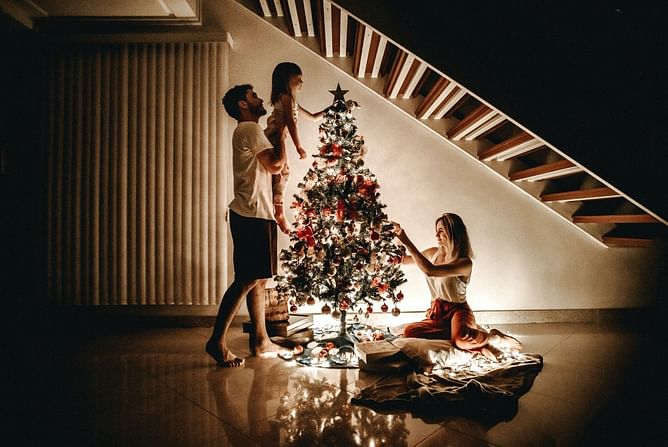 10 traditional christmas fruits you should try