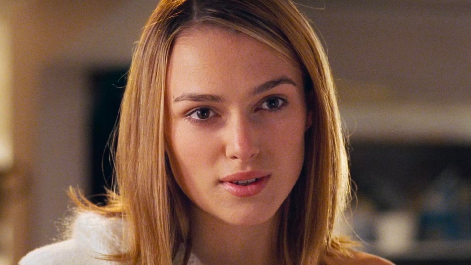 Keira Knightley was just 18 when Love Actually came out (Image via Universal Pictures)