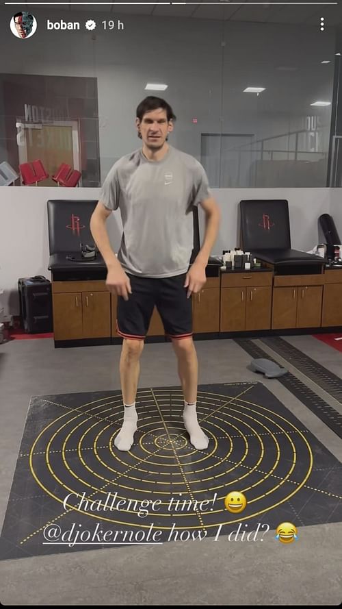 Boban attempting the Novak flexibility challenge