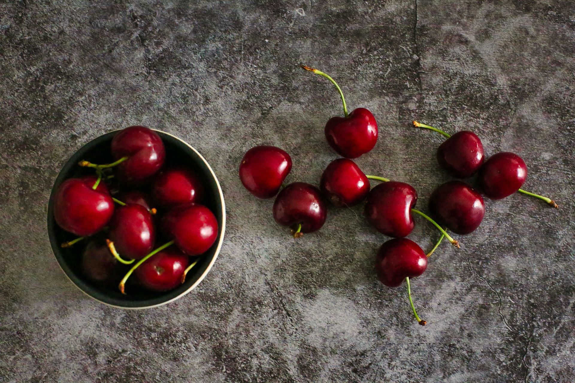 Cherry (Image via Unsplash/Rita)