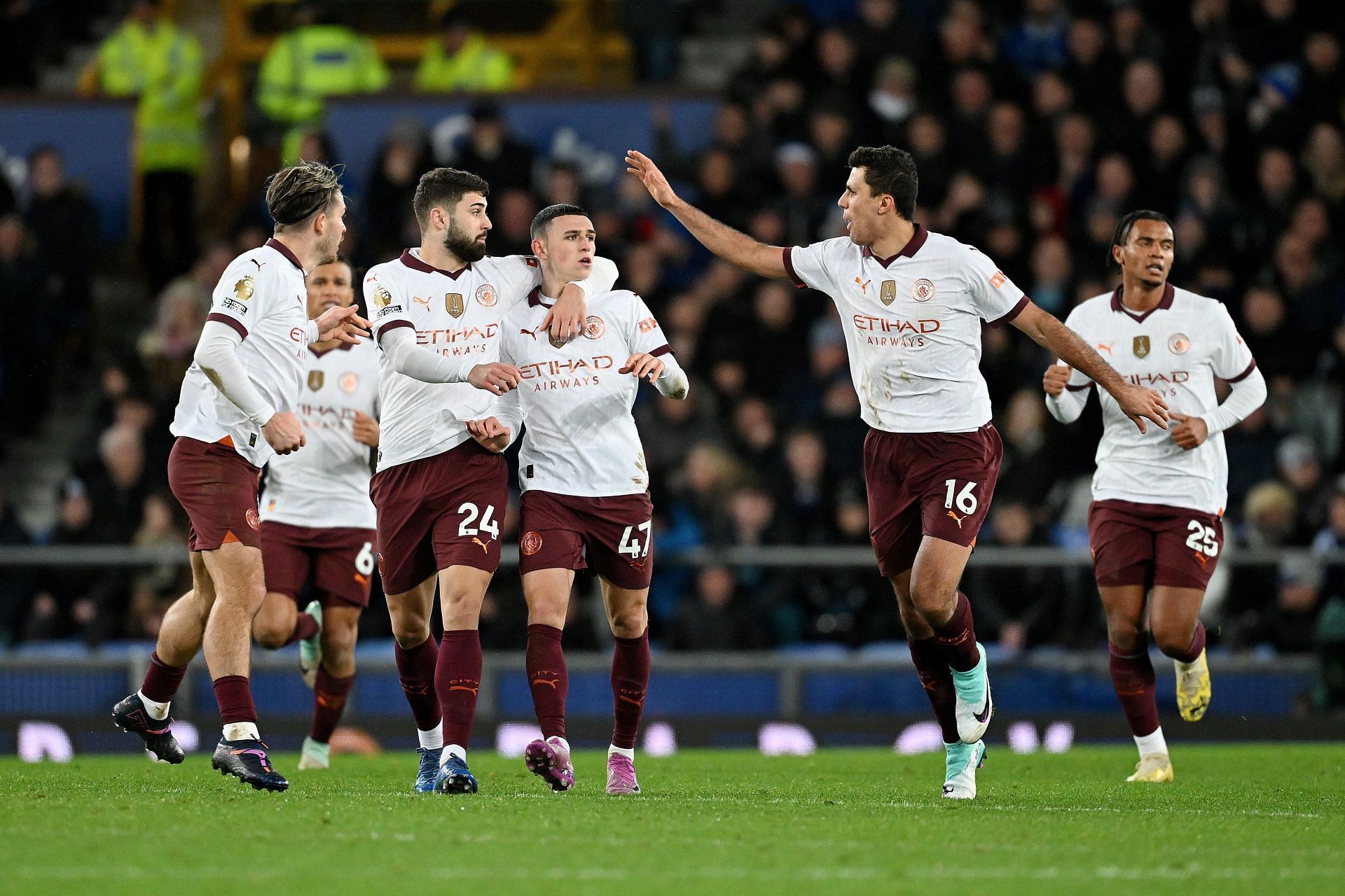 Everton 1-3 Manchester City: 5 hits and flops as Sky Blues come from ...