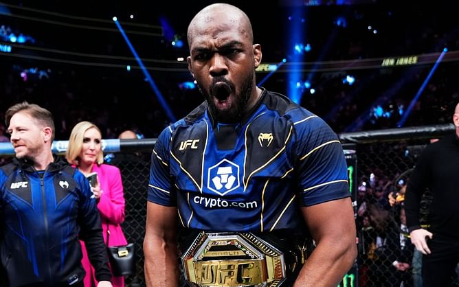 Amused Jon Jones has a two-word reaction to viral clip of man farting