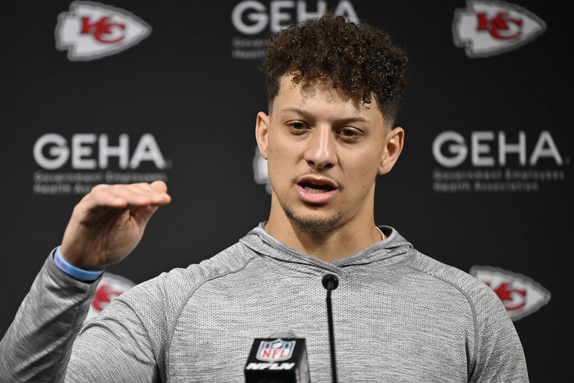 Patrick Mahomes at Chiefs Raiders Football