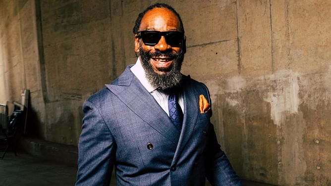Booker T blasts "notorious, lying" WWE legend, threatens to sue for defamation