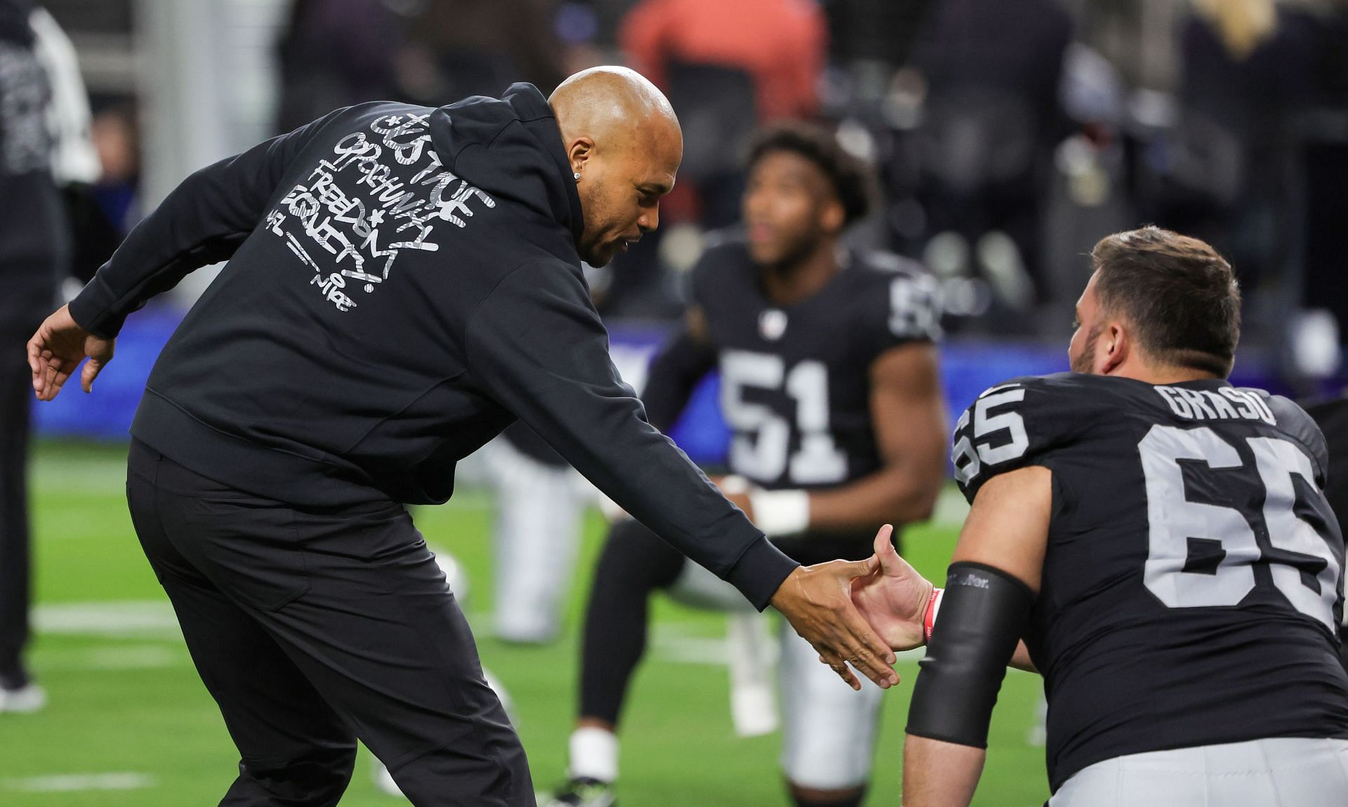 Los Angeles Chargers v Las Vegas Raiders