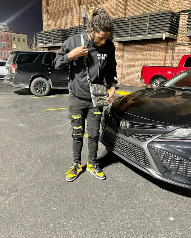 Who are Ian Jackson’s parents?