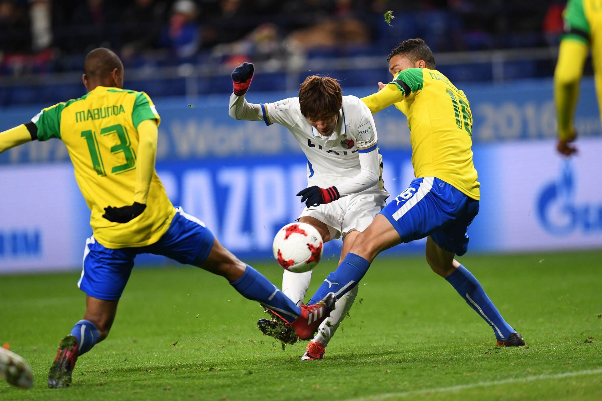 Mamelodi Sundowns v Kashima Antlers - FIFA Club World Cup Quarter Final