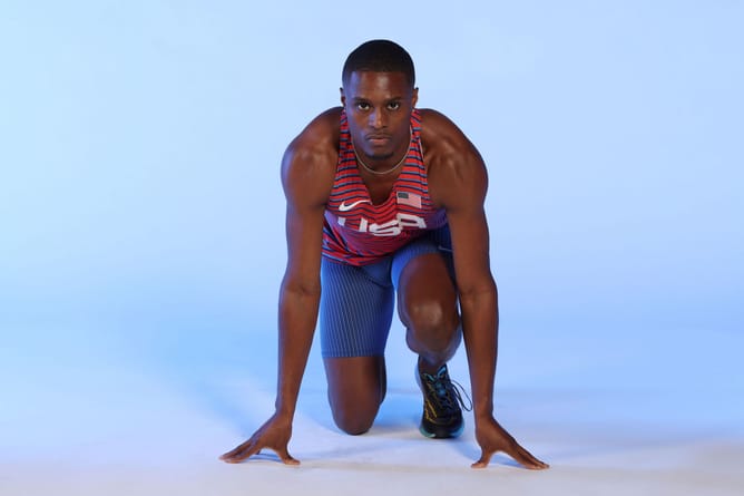 Christian Coleman gives a quick peek of his weight training session