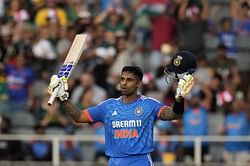 3 reasons why Suryakumar Yadav could've been a better captaincy option for Mumbai Indians than Hardik Pandya