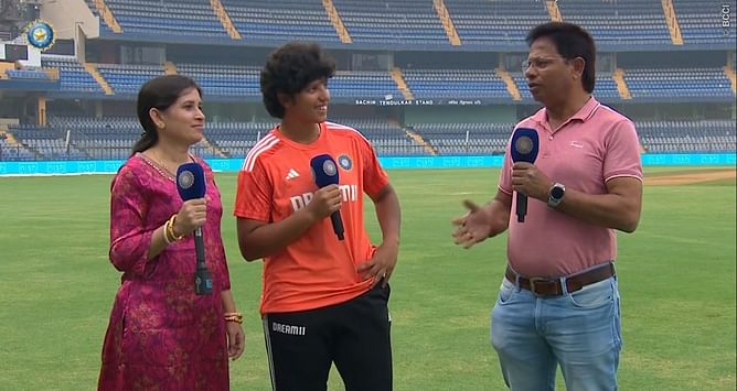 “Like every other parent, he wanted his daughter to get a Test cap” - Richa Ghosh on receiving Test cap in presence of father