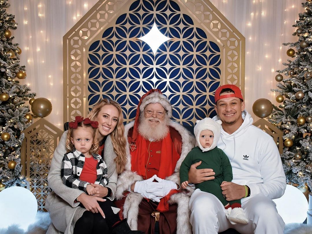Brittany and Patrick Mahomes with daughter Sterling and son Bronze (Brittany Mahomes/IG)
