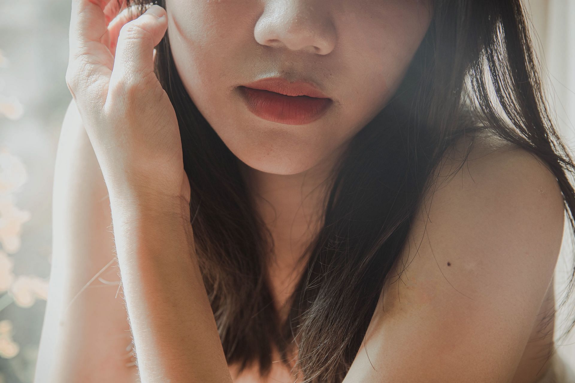 Lips (Image via Unsplash/Thai An)