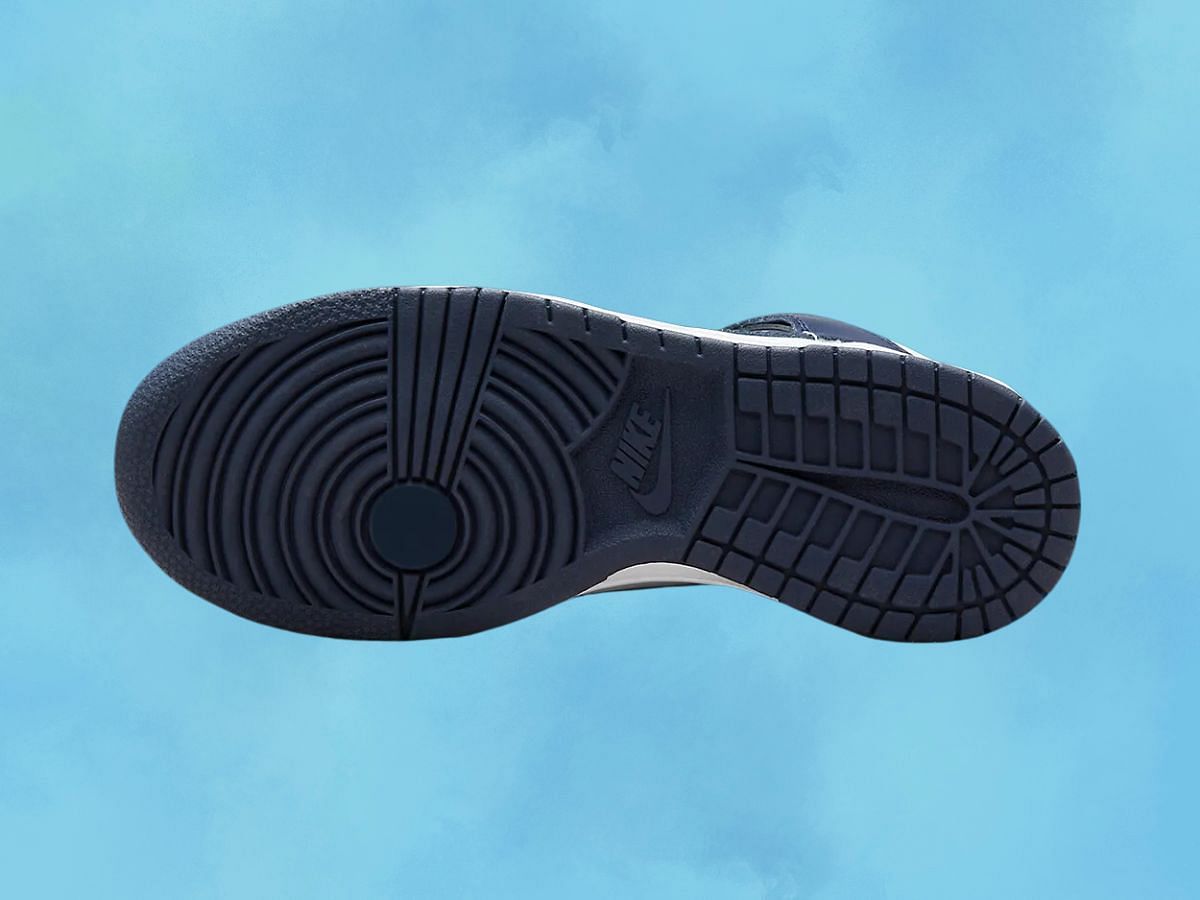 Nike Dunk High GS &ldquo;Obsidian/White&rdquo; sneakers (Image via Sneaker News)