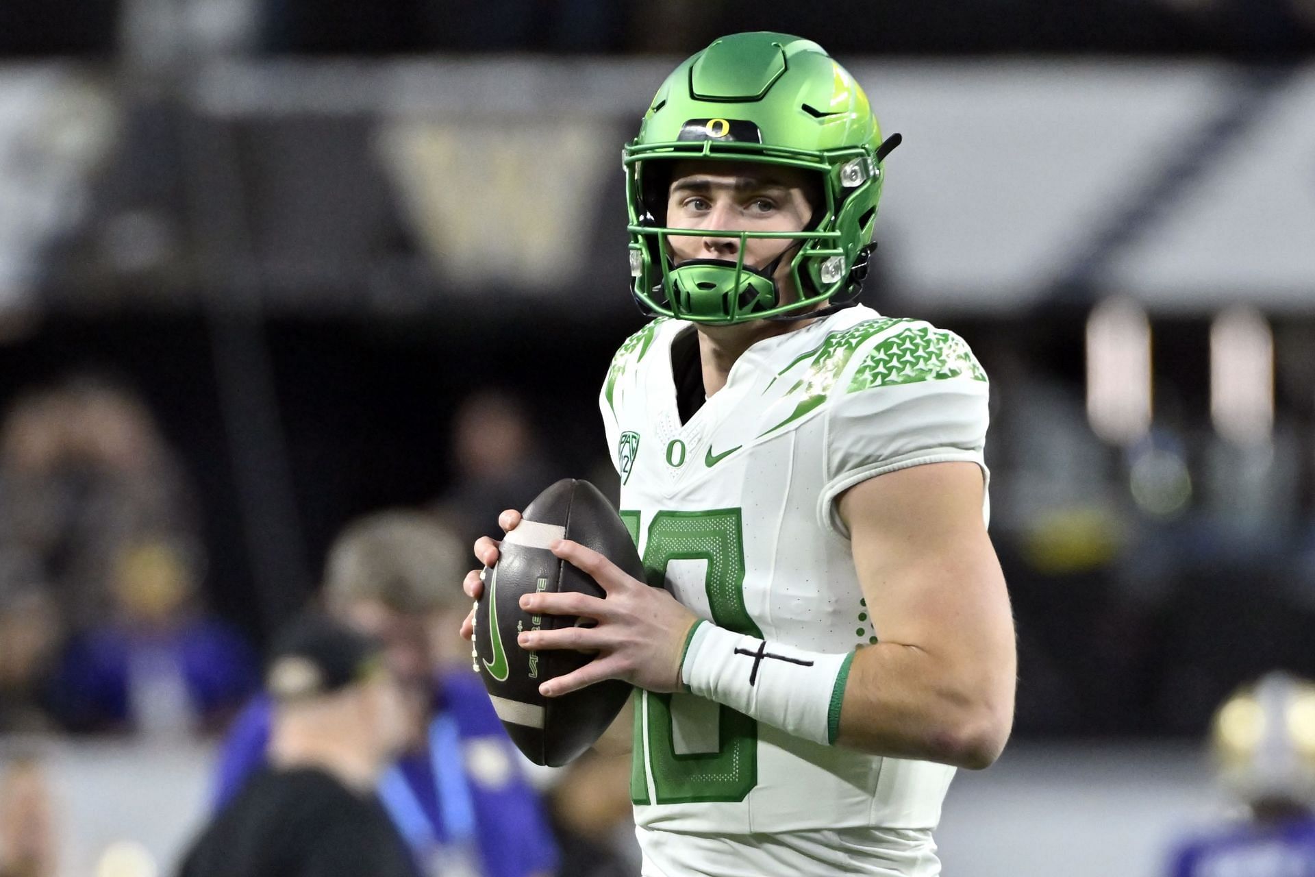 Bo Nix is up for Heisman Trophy: What to know about Oregon QB