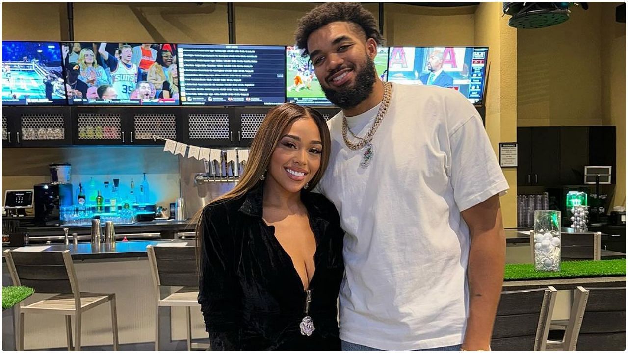 Karl-Anthony Towns never misses to cheer up Jordyn Woods