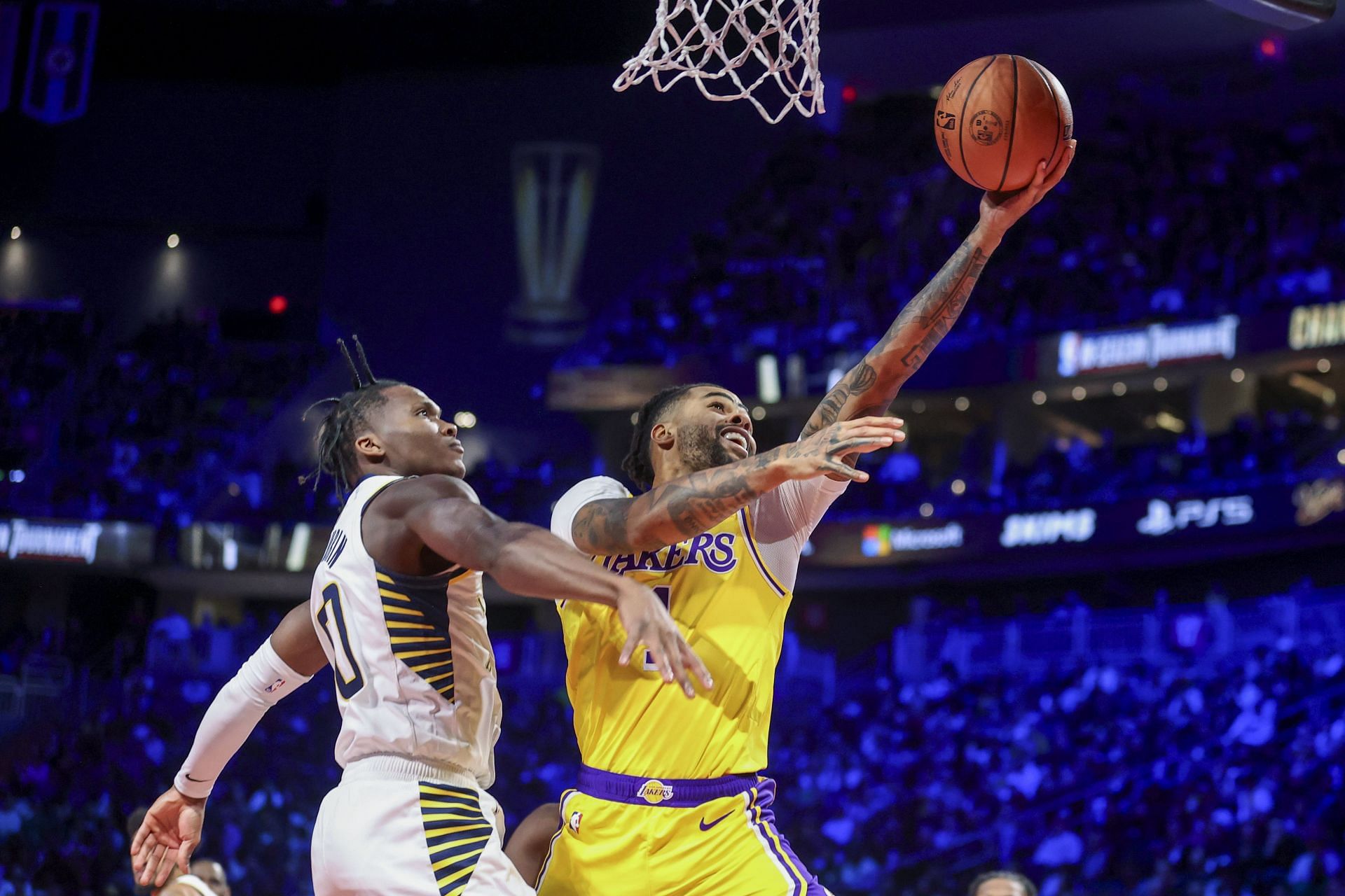 LA Lakers point guard D&rsquo;Angelo Russell (right)