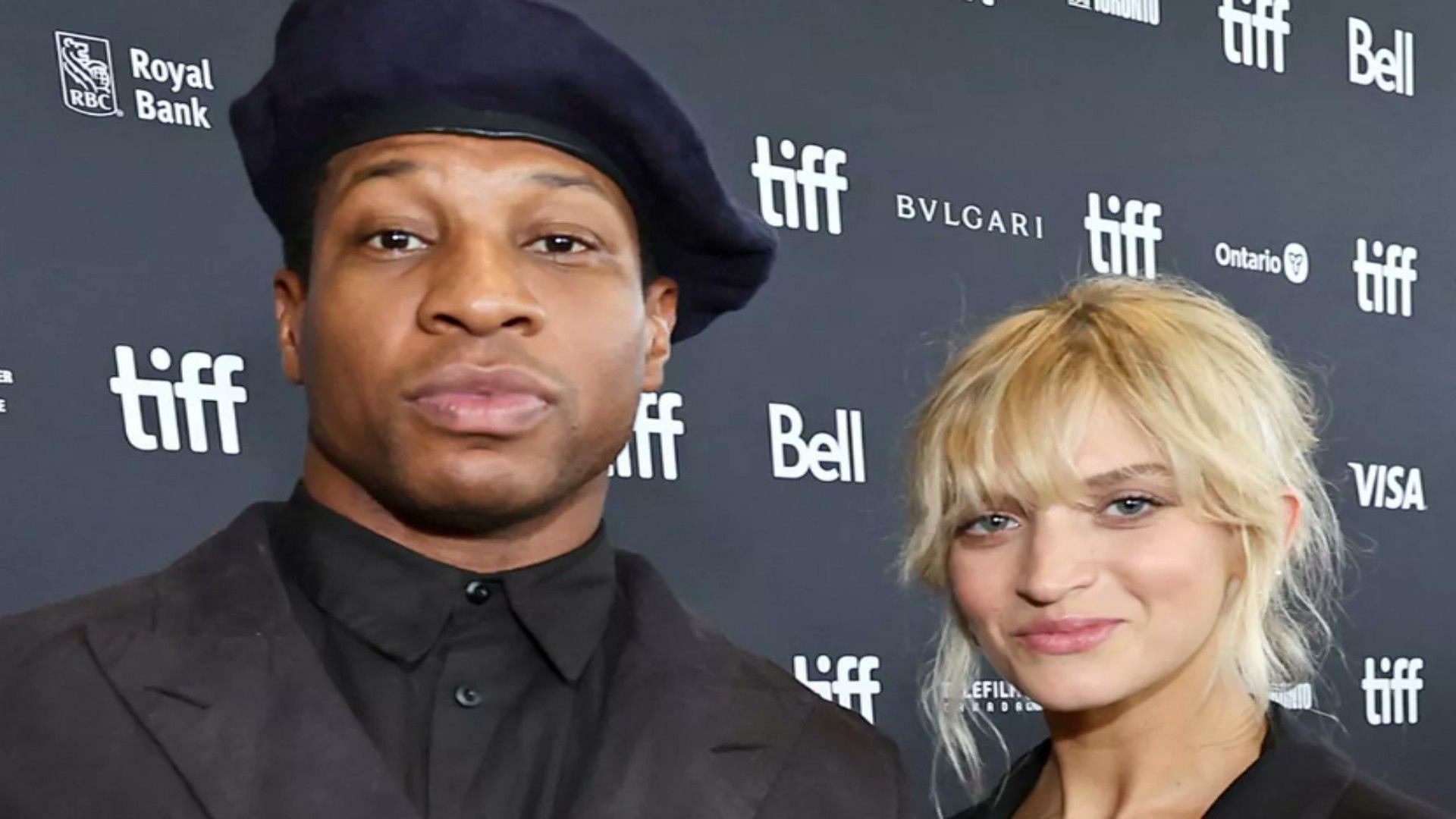 Jonathan Majors and Grace Jabbari (Image via Celebrity Buzz/X)