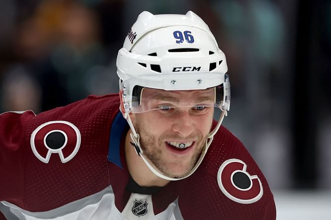 Mikko Rantanen claps back at Finnish NHL players' father for his off-season comments