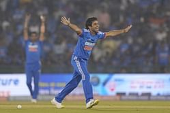"He is currently No. 1 in the ICC T20I rankings" - Aakash Chopra questions Ravi Bishnoi's absence in India's playing XI in 2nd T20I vs South Africa