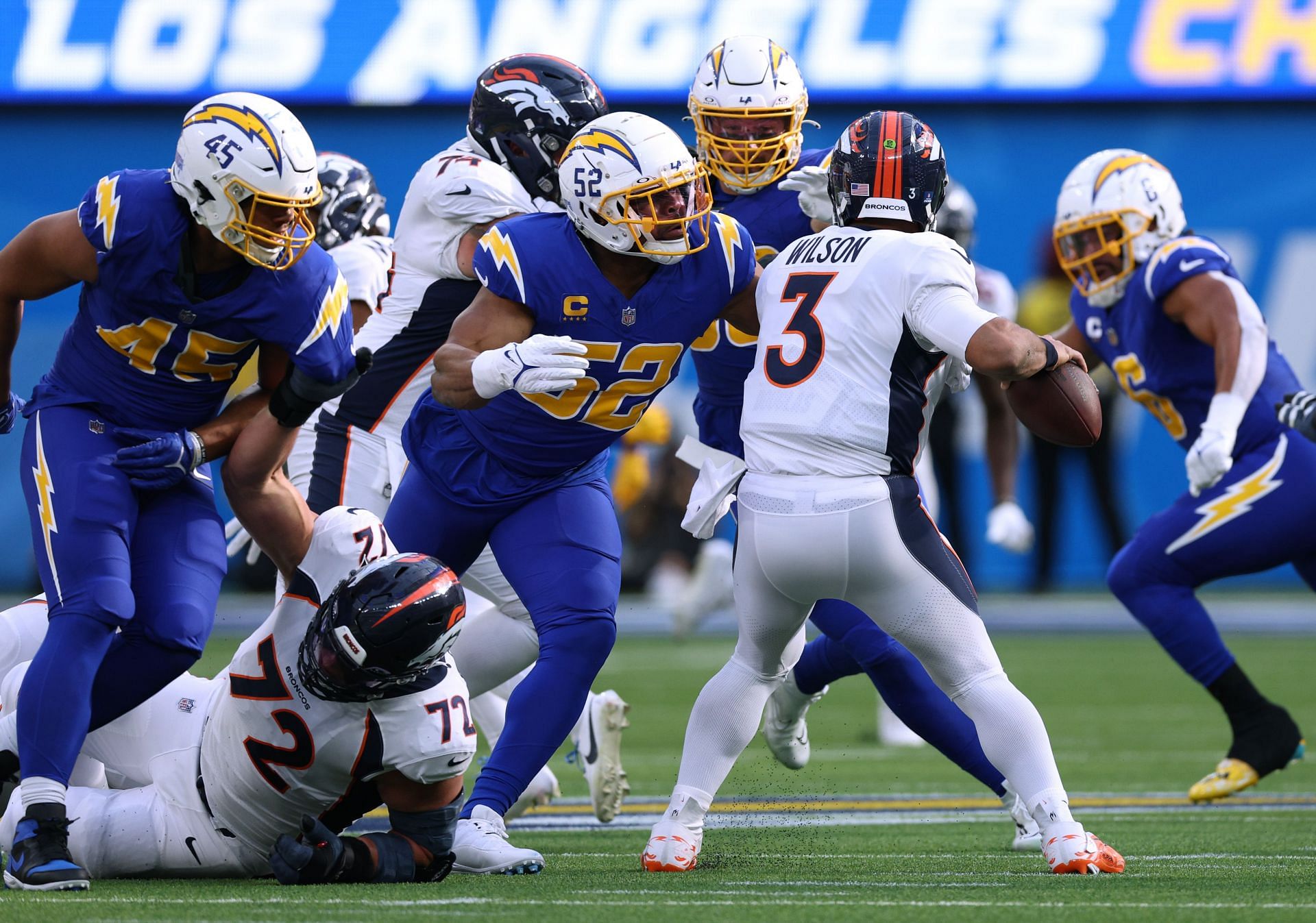 Denver Broncos vs. Los Angeles Chargers